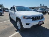 Thumbnail of 2022 Bright White Clearcoat Jeep Grand Cherokee