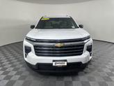 Thumbnail of 2026 White Chevrolet Traverse