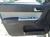 Thumbnail of 2009 White Mercury Mariner