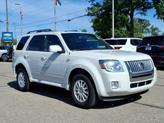 Thumbnail of 2009 White Mercury Mariner