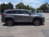 Thumbnail of 2019 Gray Toyota Highlander