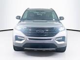 Thumbnail of 2024 Iconic Silver Metallic Ford Explorer
