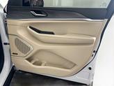 Thumbnail of 2022 Bright White Clearcoat Jeep Grand Cherokee L