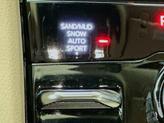 Thumbnail of 2022 Bright White Clearcoat Jeep Grand Cherokee L