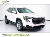 Photo of 2023 Summit White GMC Terrain