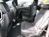 Thumbnail of 2026 Diamond Black Crystal Pearlcoat Chrysler Pacifica