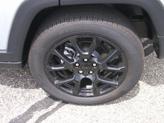 Thumbnail of 2024 Silver Zynith Metallic Clearcoat Jeep Compass