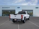 Thumbnail of 2025 Oxford White Ford F-250