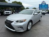 Photo of 2016 Silver Lexus ES 350