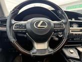 Thumbnail of 2016 Silver Lexus ES 350