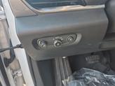 Thumbnail of 2019 Iridescent Pearl Tricoat Chevrolet Traverse