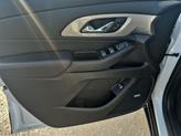 Thumbnail of 2019 Iridescent Pearl Tricoat Chevrolet Traverse