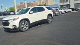 Thumbnail of 2019 Iridescent Pearl Tricoat Chevrolet Traverse