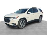 Photo of 2019 Iridescent Pearl Tricoat Chevrolet Traverse