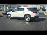Thumbnail of 2019 Iridescent Pearl Tricoat Chevrolet Traverse