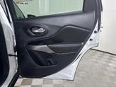 Thumbnail of 2022 Bright White Clearcoat Jeep Cherokee