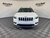 Thumbnail of 2019 Bright White Clearcoat Jeep Cherokee