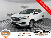 Photo of 2024 Oxford White Ford Edge