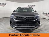 Thumbnail of 2022 Deep Black Pearl Effect Volkswagen Taos