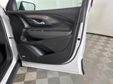Thumbnail of 2022 Summit White GMC Terrain