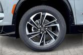Thumbnail of 2025 Moonstone Gray Metallic Buick Enclave