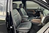 Thumbnail of 2025 Onyx Black GMC Canyon