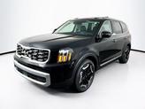 Photo of 2025 Ebony Black Kia Telluride