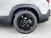 Thumbnail of 2026 Snow White Pearl Kia Seltos