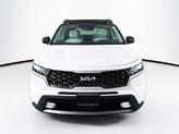 Thumbnail of 2023 Glacial White Pearl Kia Sorento