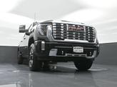 Thumbnail of 2025 Onyx Black GMC Sierra 2500