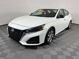 Thumbnail of 2025 Glacier White Nissan Altima