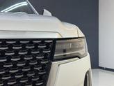 Thumbnail of 2023 Crystal White Tricoat Cadillac Escalade