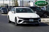 Photo of 2025 White Hyundai ELANTRA