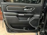 Thumbnail of 2022 Diamond Black Crystal Pearlcoat RAM 1500