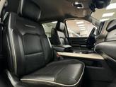Thumbnail of 2022 Diamond Black Crystal Pearlcoat RAM 1500