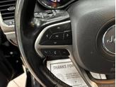 Thumbnail of 2022 Diamond Black Crystal Pearlcoat Jeep Grand Cherokee