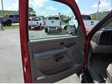 Thumbnail of 2006 Red Chevrolet Avalanche