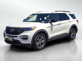 Thumbnail of 2022 Star White Ford Explorer