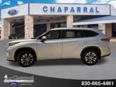 Thumbnail of 2023 Celestial Silver Metallic Toyota Highlander