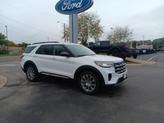 Thumbnail of 2025 Oxford White Ford Explorer
