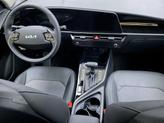 Thumbnail of 2025 Snow White Pearl Kia Niro