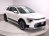 Thumbnail of 2025 SNOWWHITE Kia Niro EV