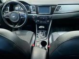 Thumbnail of 2019 Snow White Pearl Kia Niro