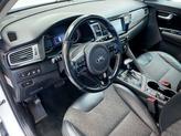 Thumbnail of 2019 Snow White Pearl Kia Niro