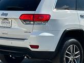 Thumbnail of 2018 Bright White Clearcoat Jeep Grand Cherokee