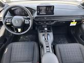 Thumbnail of 2026 Platinum White Honda HR-V