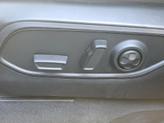 Thumbnail of 2024 Diamond Black Crystal Pearlcoat Jeep Grand Cherokee L