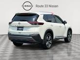 Thumbnail of 2023 Pearl White Tricoat Nissan Rogue