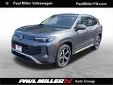 Photo of 2025 Platinum Gray Metallic Volkswagen Tiguan