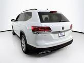 Thumbnail of 2022 Pure White Volkswagen Atlas